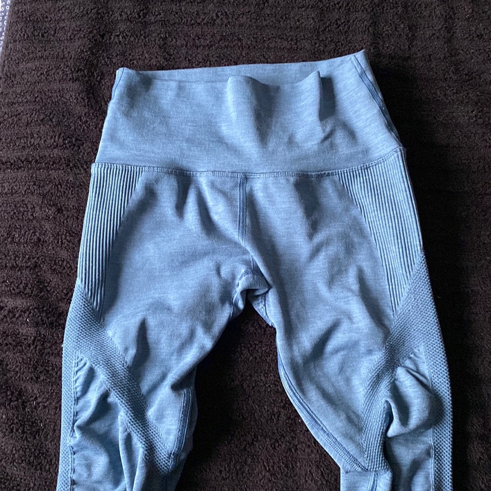 Alphalete leggings